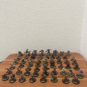 Lot of 55 Mage Knight Miniatures WizKids Games Figures 2000 / 2001